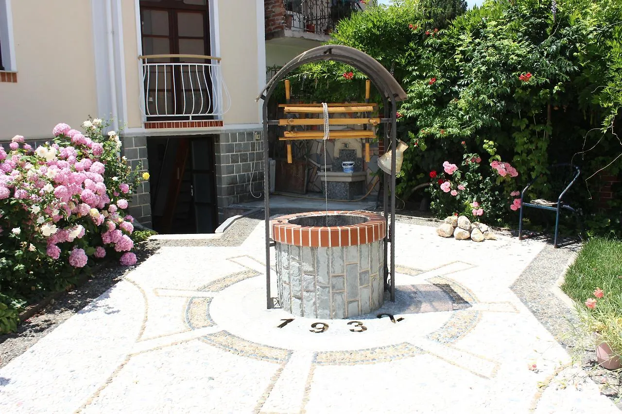 Vila Topciu Pogradec Albania