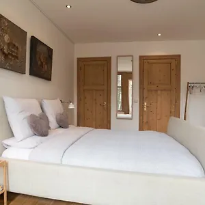 https://a-bb-amsterdam.amsterdamhotelsnl.com